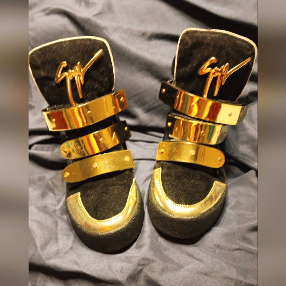 Giuseppe Zanotti